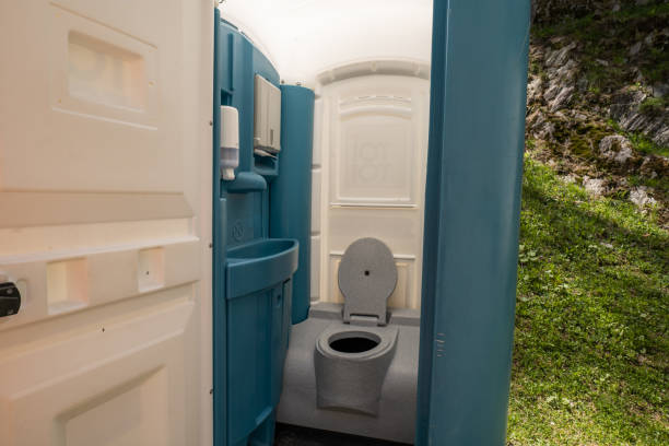 Best Portable toilet rental cost  in Volcano Golf Course, HI